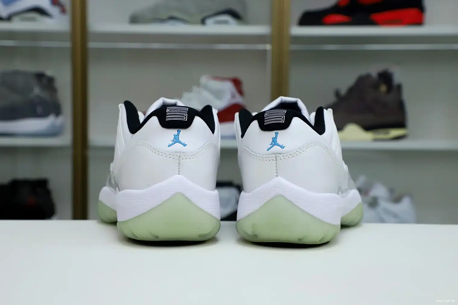 AIR BLUE RETRO Kimikick LEGEND LOW 11 JORDAN 0812